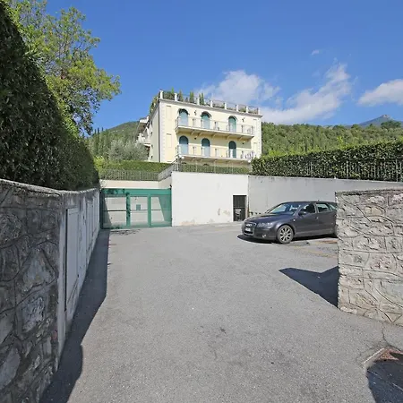 Bornico Anna Apartment