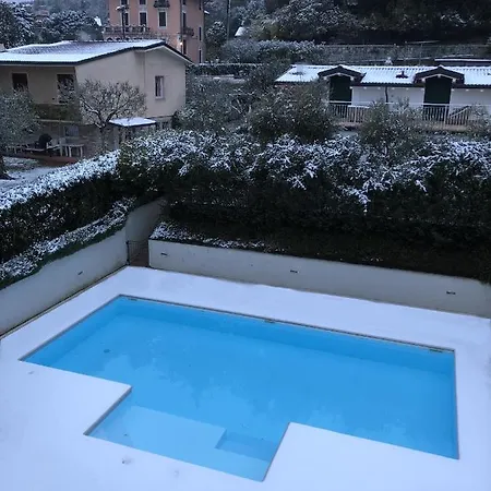 Lägenhet Bornico Anna
